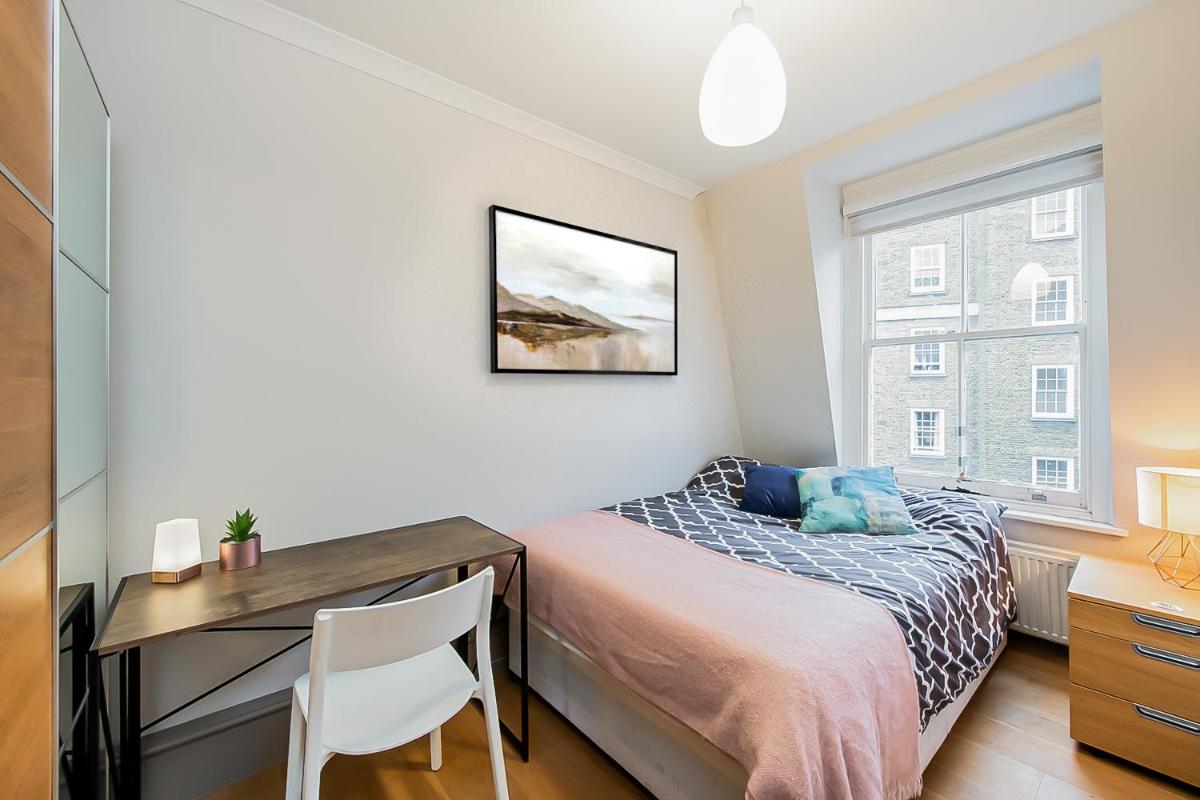 2Bed Cosy Flat in Vibrant Fitzrovia