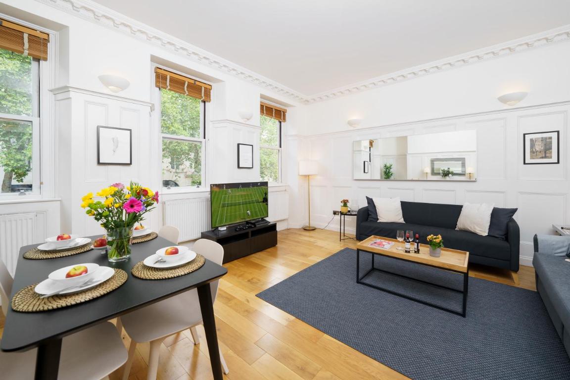 2 Bedr, 3 Beds, 1 Bath Thames, Trafalgar SQ