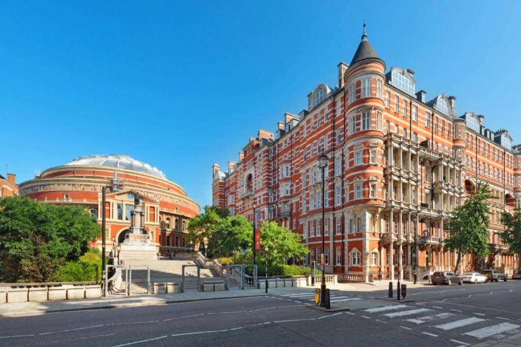 Amazing South Kensington Flat