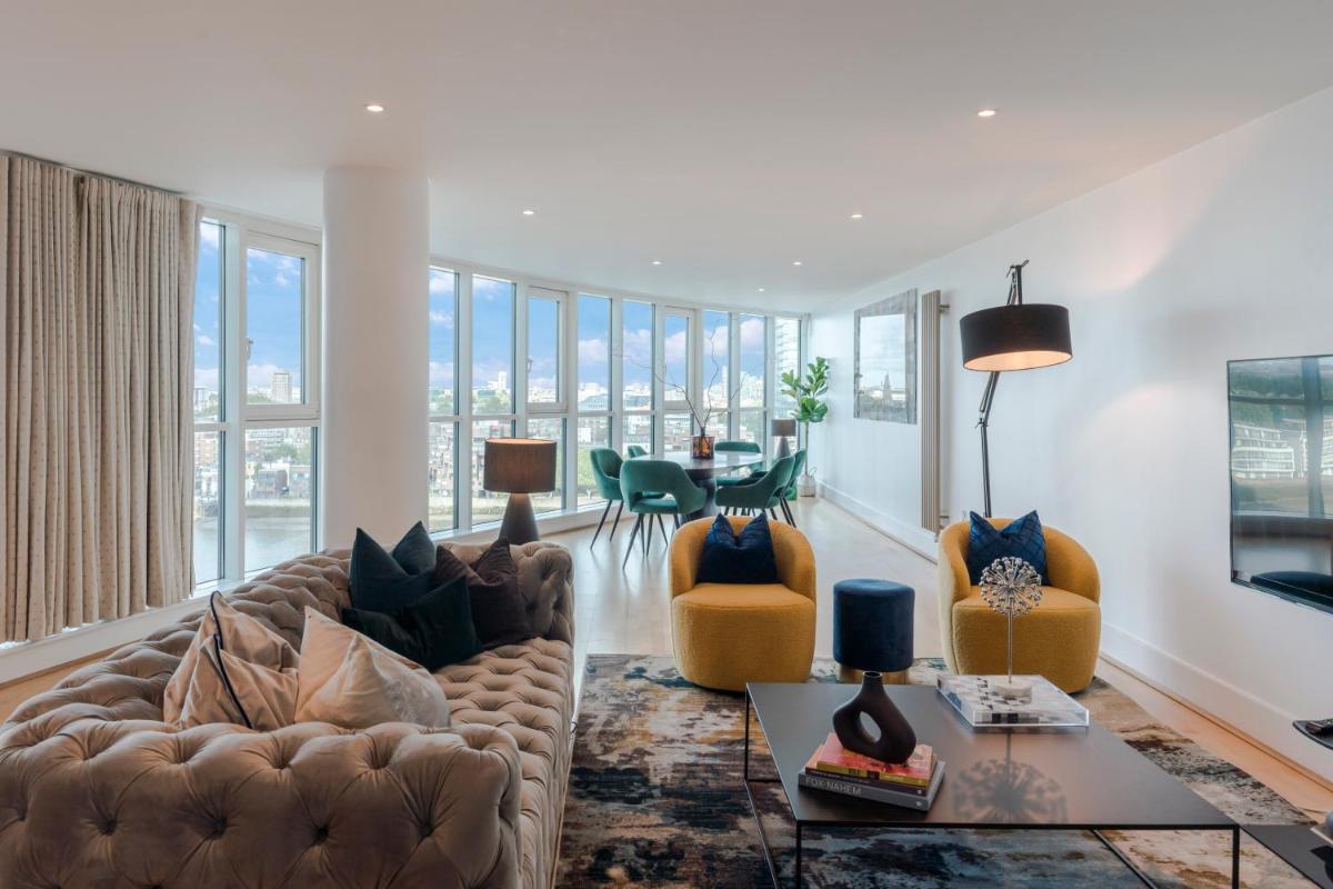 BEST THAMES VIEW in TOWN! LARGE LUXXE NOMAD DESIGN FAMILY HOME