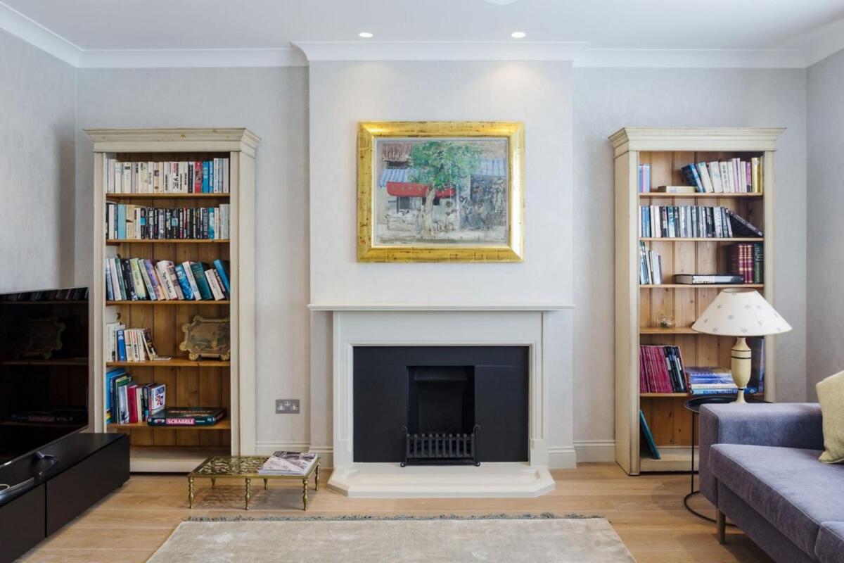 Beautiful 2 Bedroom 2 Bath Flat in South Kensington