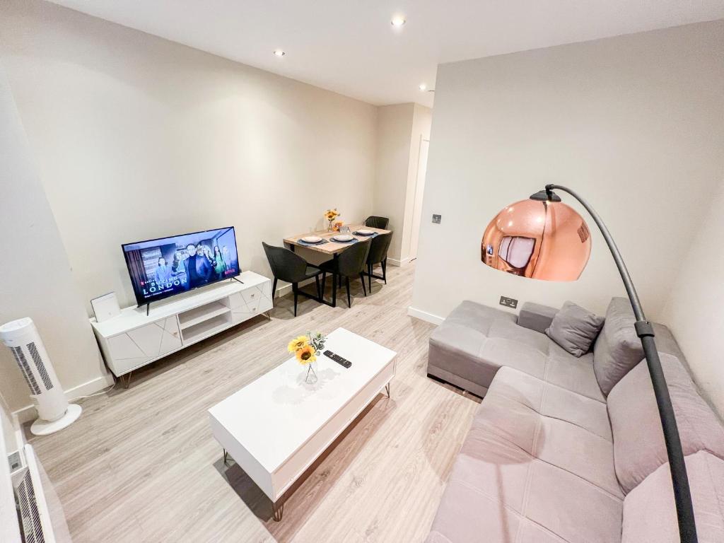 Charming 1-Bedroom Haven near The Shard in Elephant & Castle