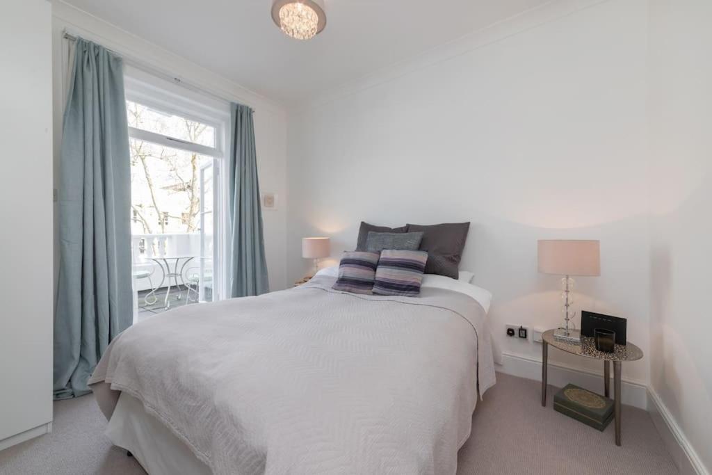 Cozy one bedroom apartment next to Paddington