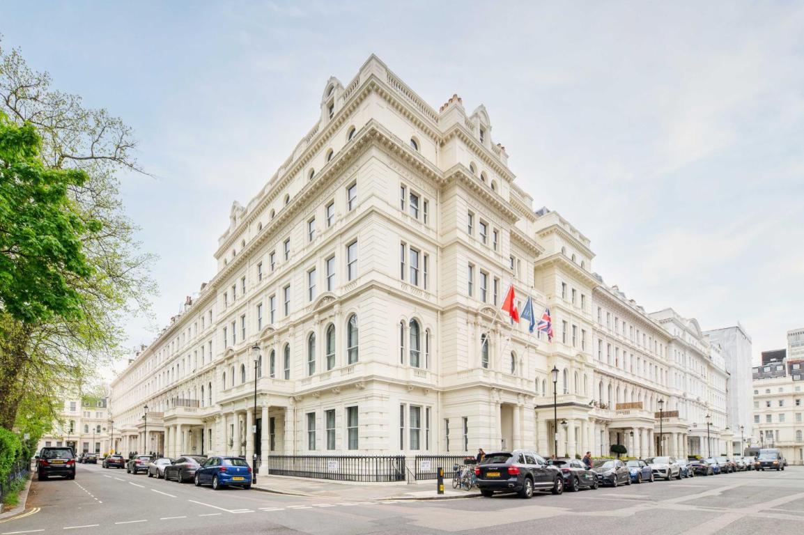 Elegant Art Deco whole apartment with Aircon – 2mins to Hyde Park, 8mins to Bayswater, Nottinghill, Paddington