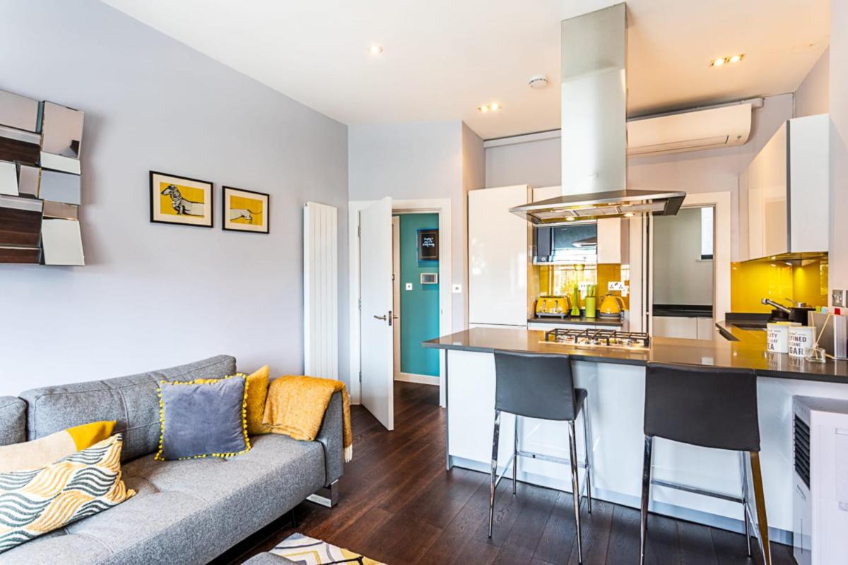 Exmouth Market Apartment