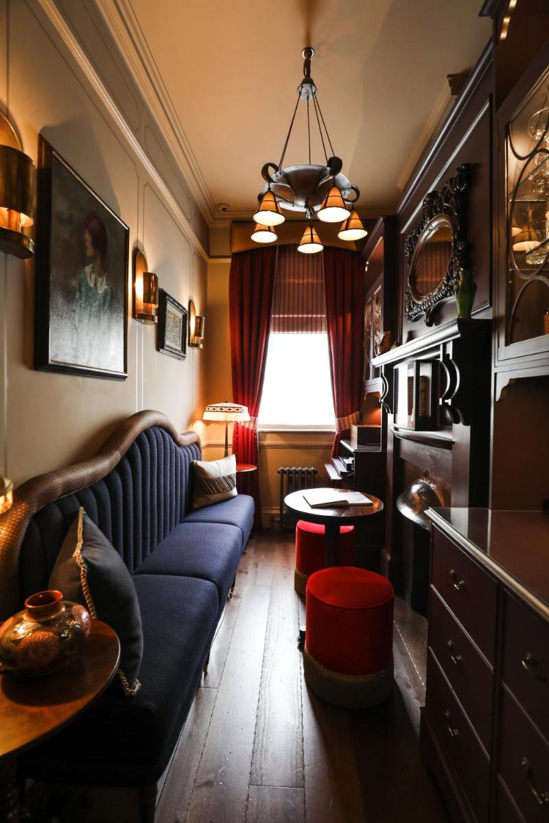 Henrys Townhouse Marylebone