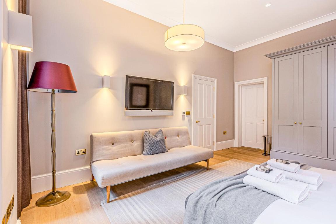 Immense Studio, Prime location Belgravia, Chelsea