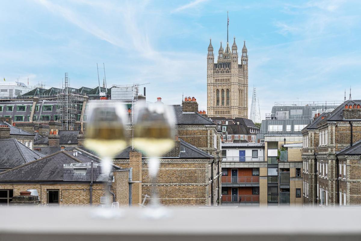 JOIVY Luxury flats near Big Ben and London Eye