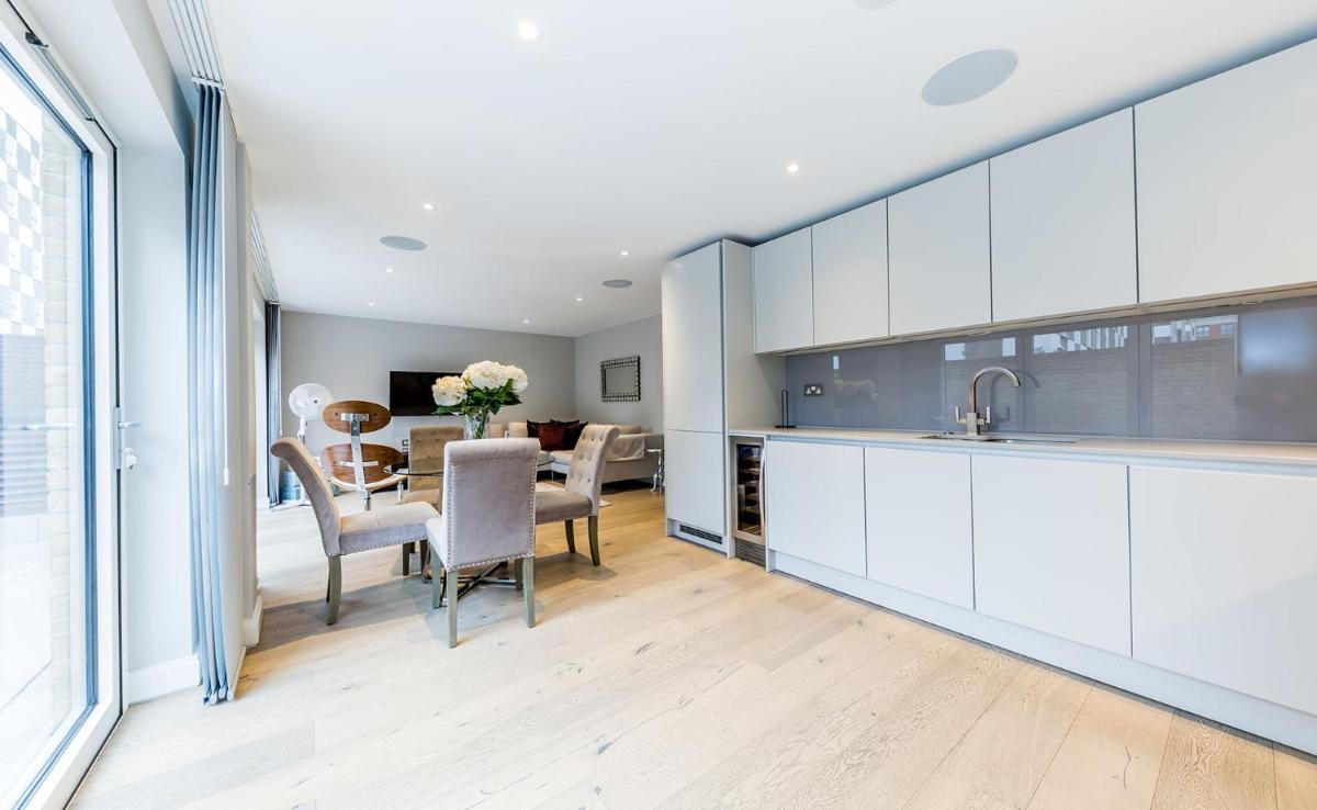 Lux St James Park Apartment Central London FREE WIFI by City Stay Aparts London