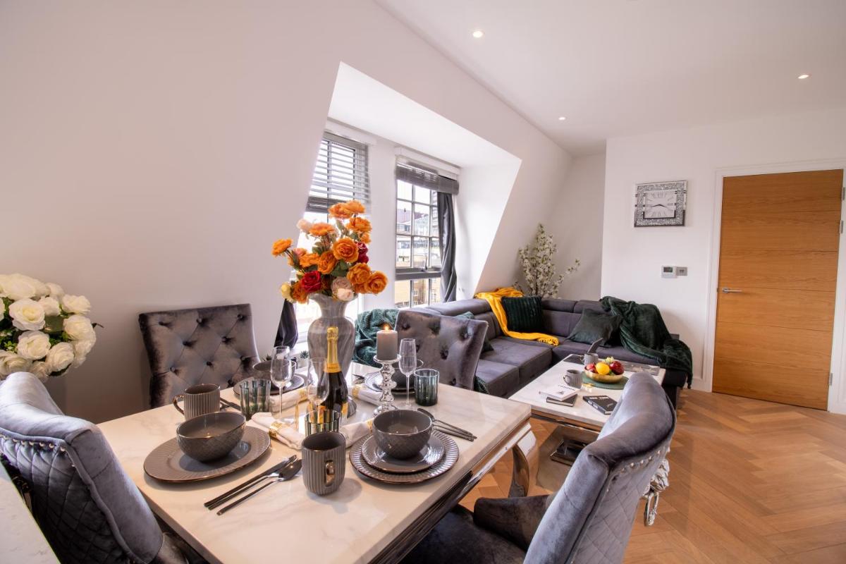 Luxurious 1-Bedroom Penthouse in Marble Arch 71