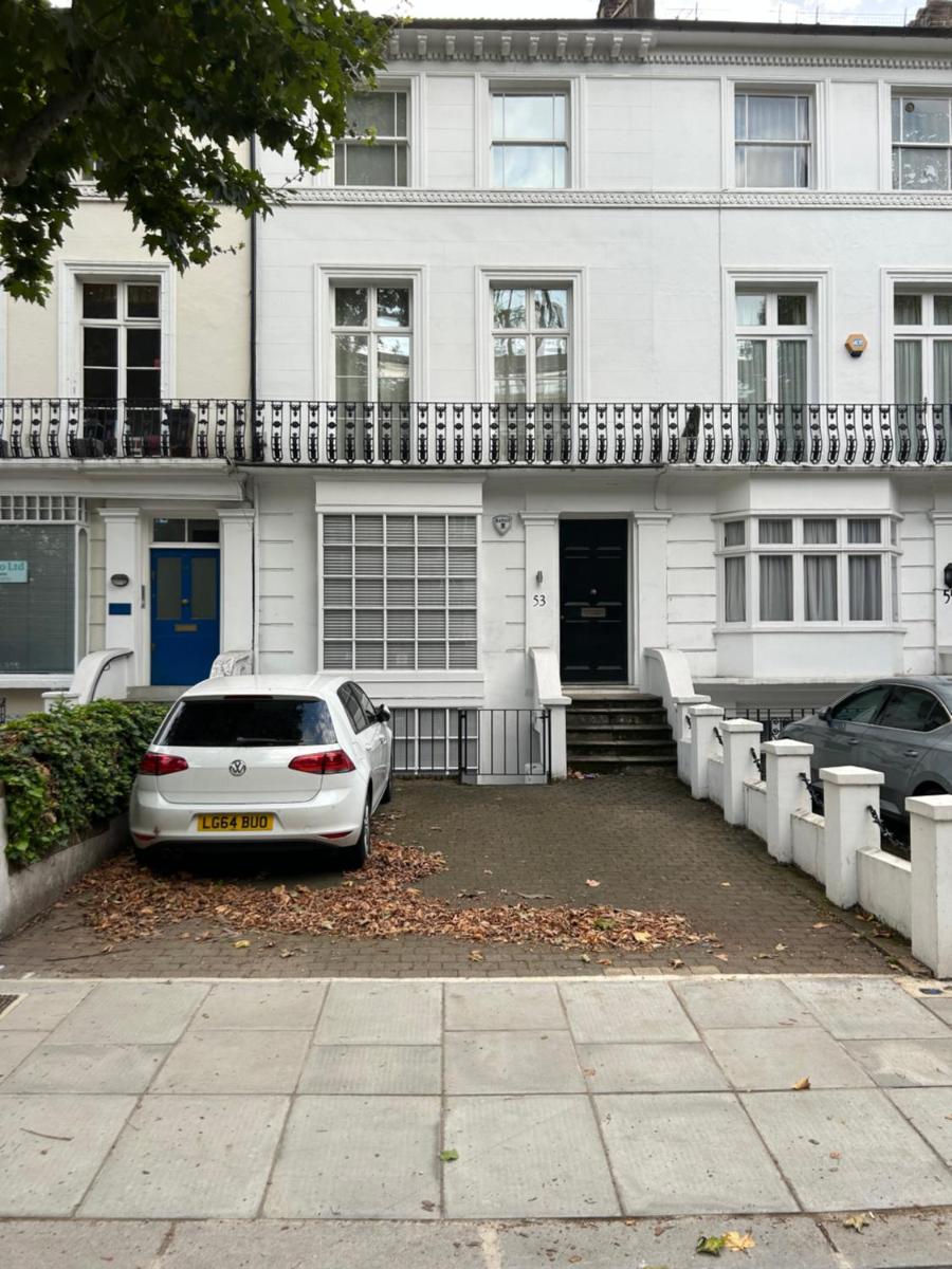 Number 53 – Stunning Maisonette with Parking in Kensington & Chelsea