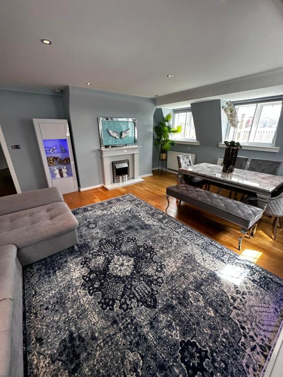 One bedroom flat in Chelsea