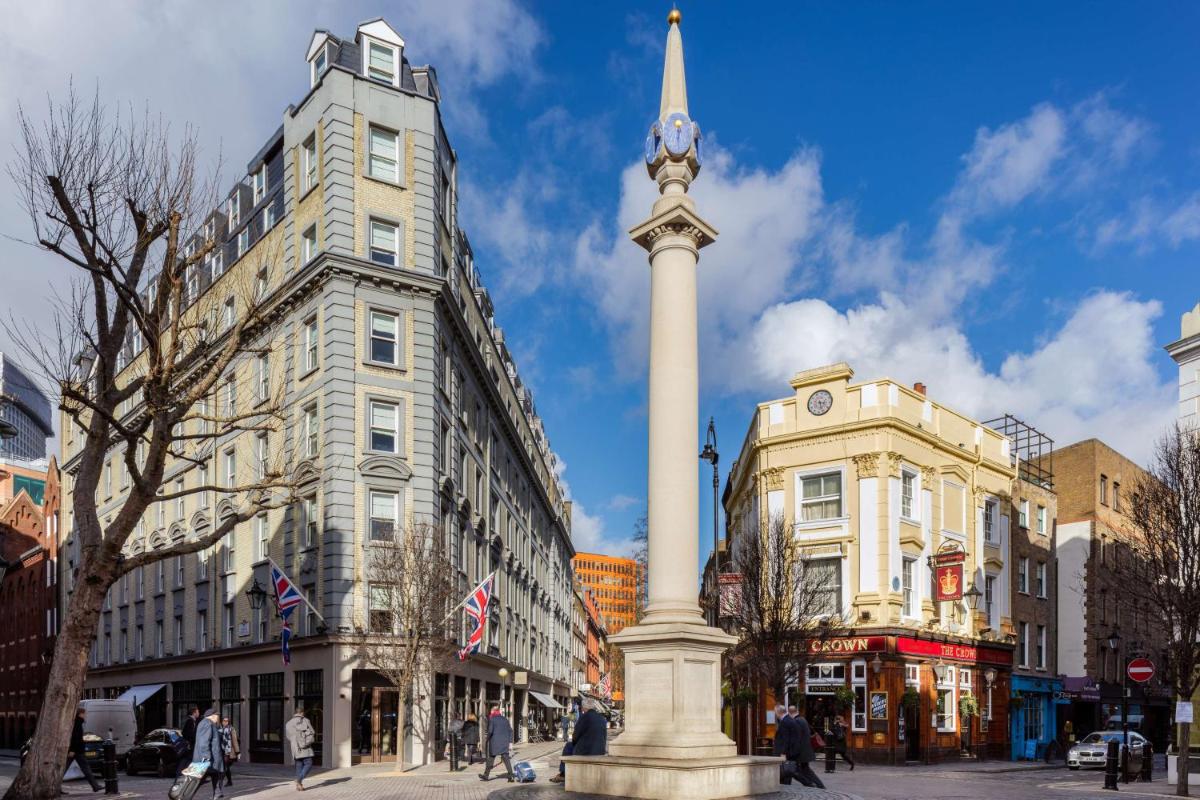 Radisson Blu Hotel, London Mercer Street