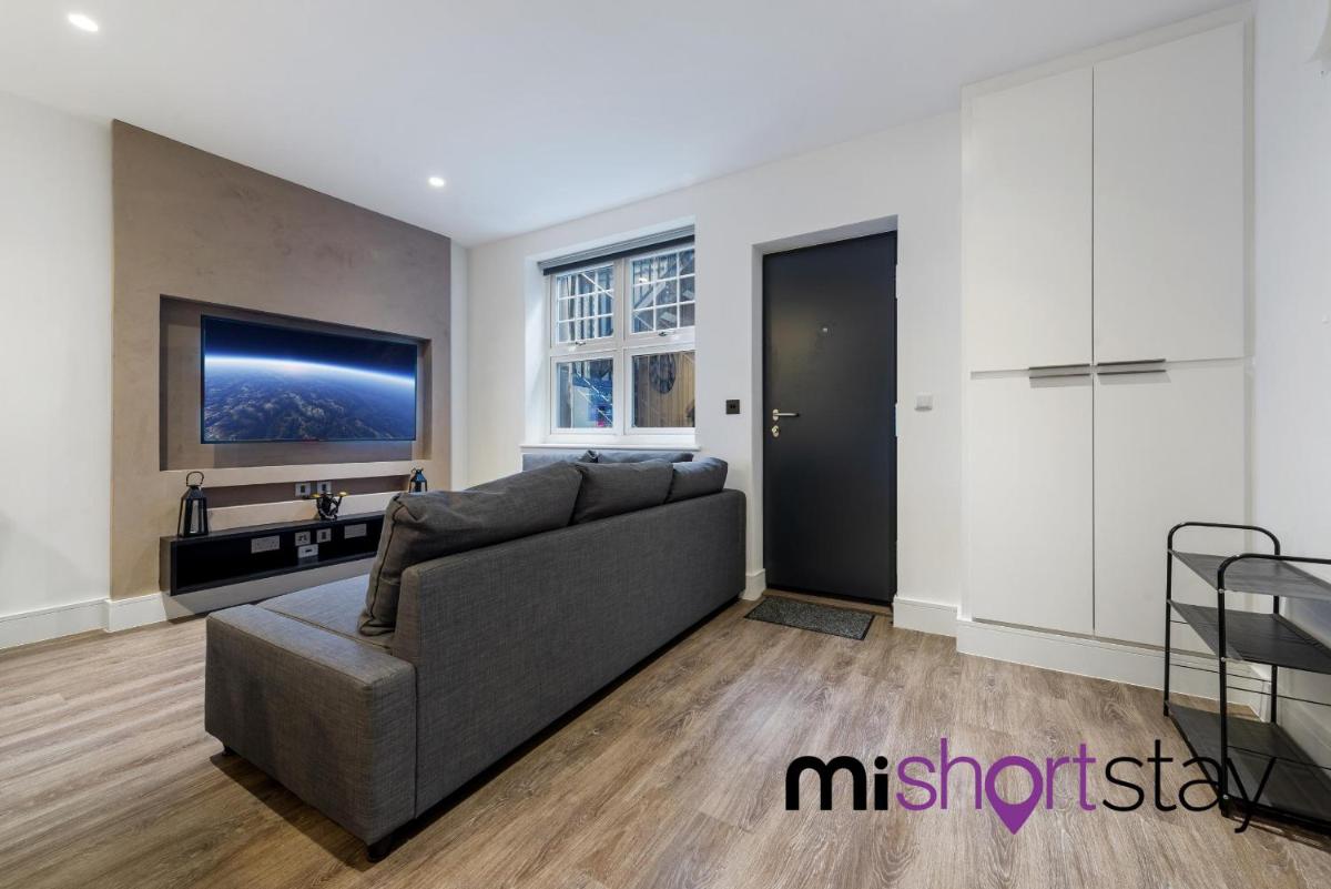 The Residence Fitzrovia – Private One Bedroom Apartment With Own Entrance