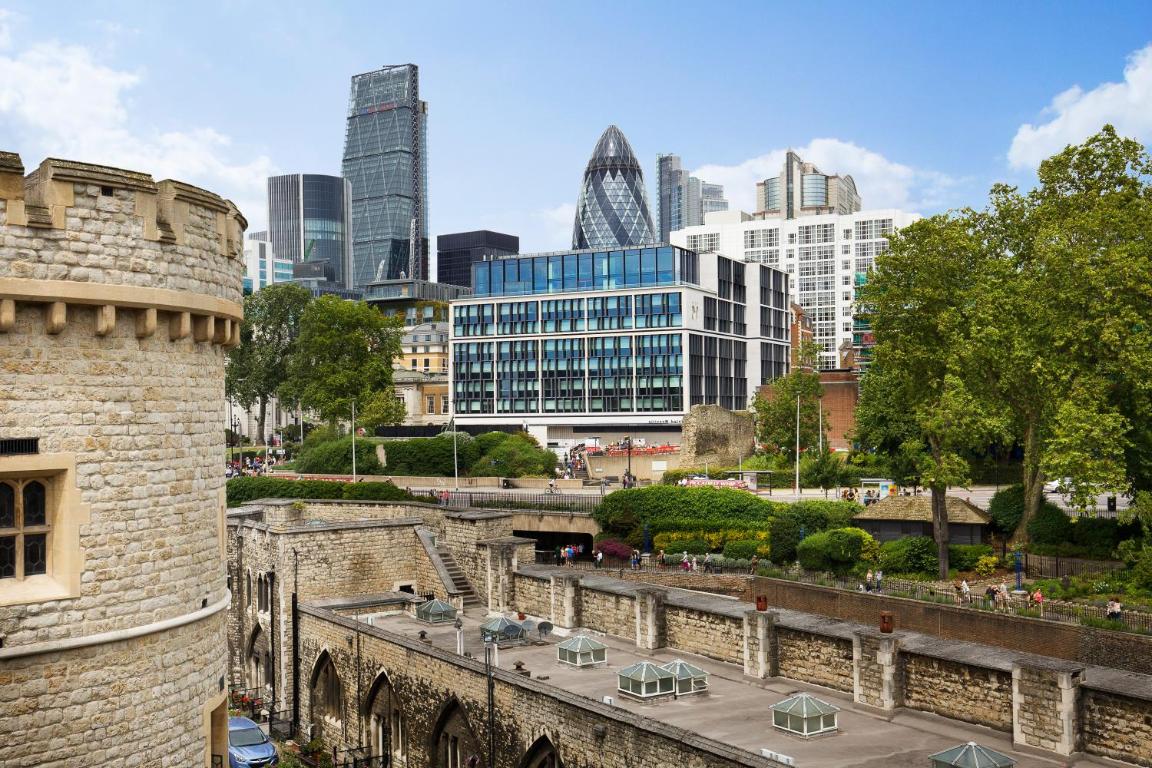 citizenM Tower of London