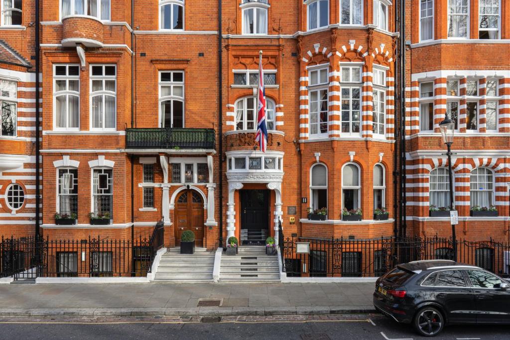 11 Cadogan Gardens and The Apartments by Iconic Luxury Hotels