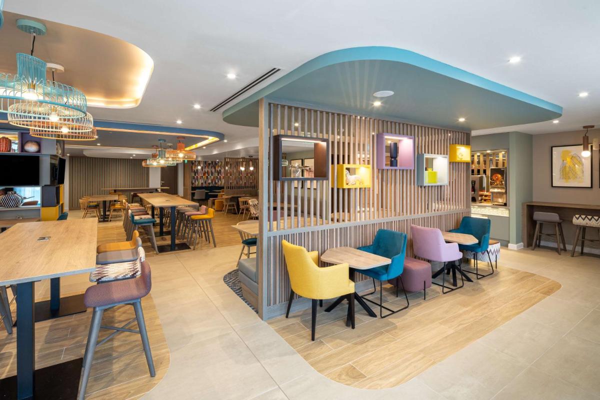 Hampton By Hilton London City