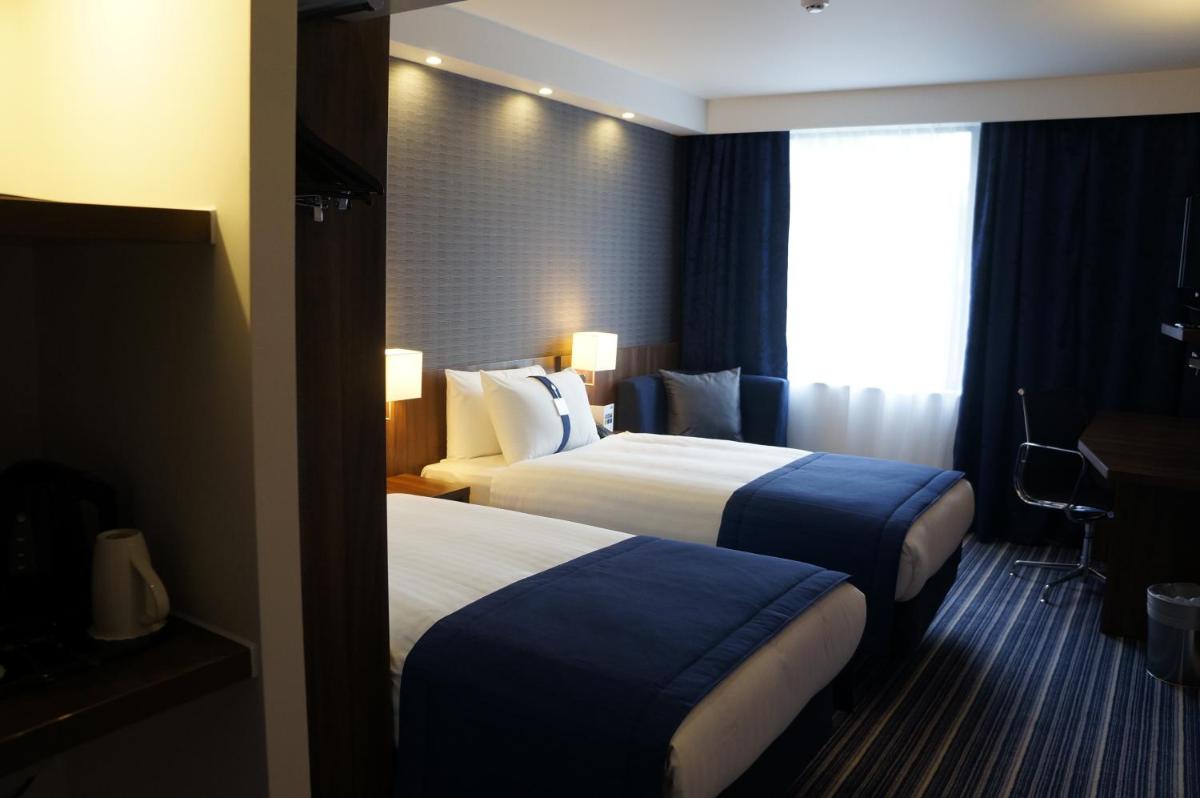 Holiday Inn Express Earls Court, an IHG Hotel