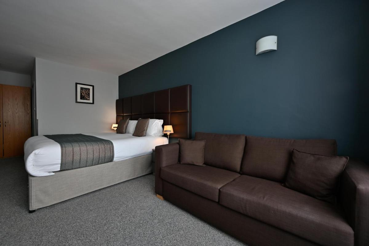 Kensington Court Hotel – Earls Court