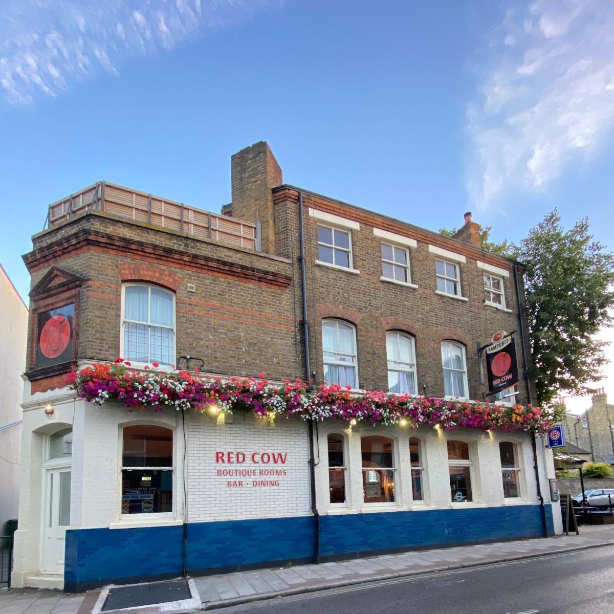 The Red Cow – Guest House