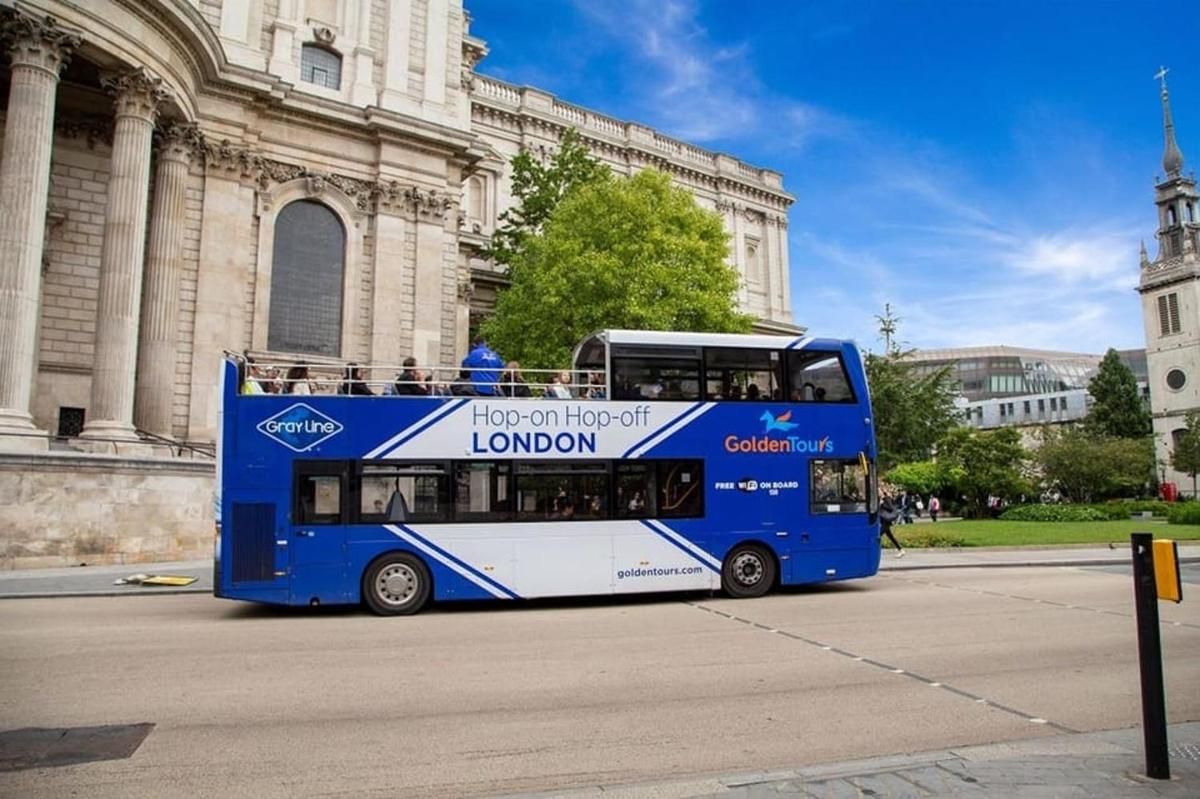 24-hour Hop-on, Hop-off London Bus Tour