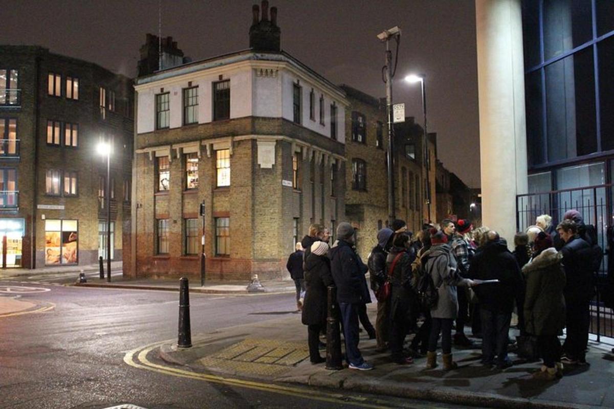 2-Hour Jack the Ripper Guided Walking Tour in Whitechapel, London