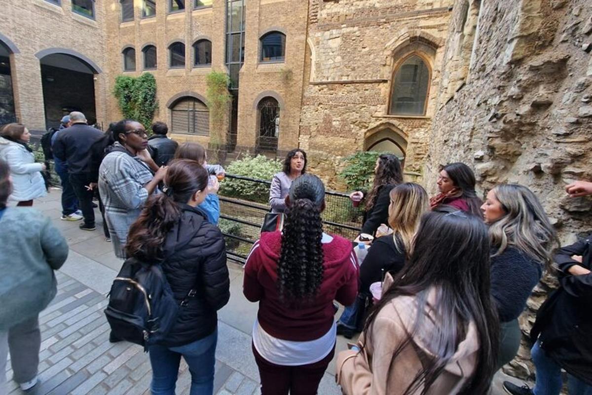 3 Hours Borough Market Morning Food Tour with London Bites Tours