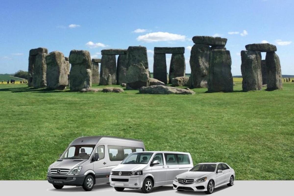 Afternoon Trip London to Stonehenge in a Private Vehicle