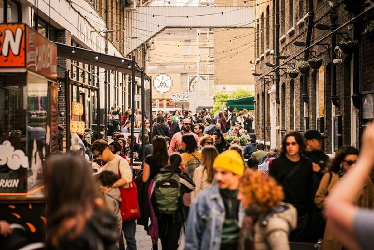 Authentic London Sunday Markets Walking Tour