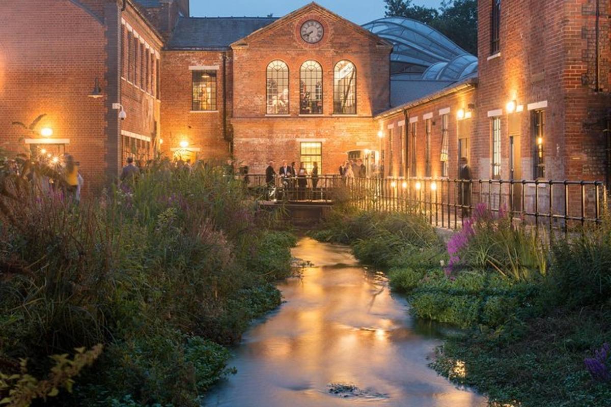 Bombay Sapphire Gin Distillery Tour and Cocktail