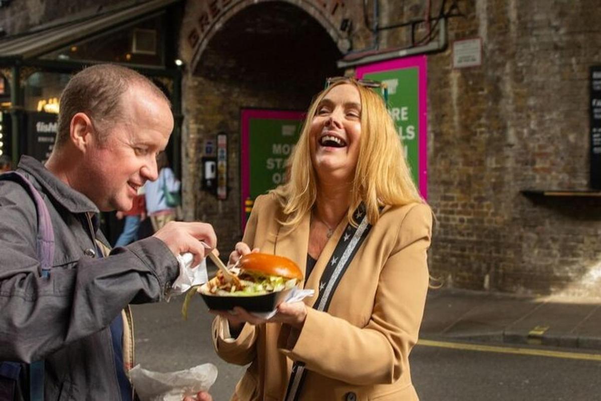 Borough Market Food Tour with a Foodie Tailored to Your Tastes & Interests