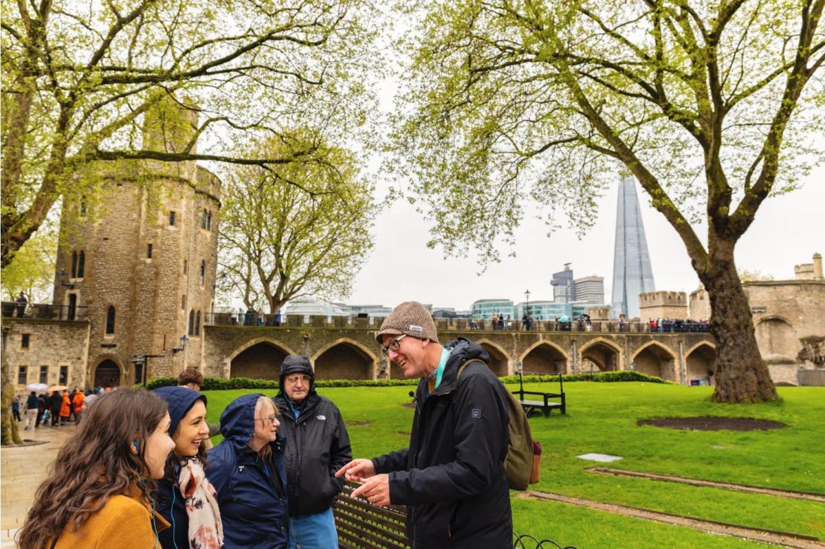 Early Admission to the Tower of London with Guided Tour