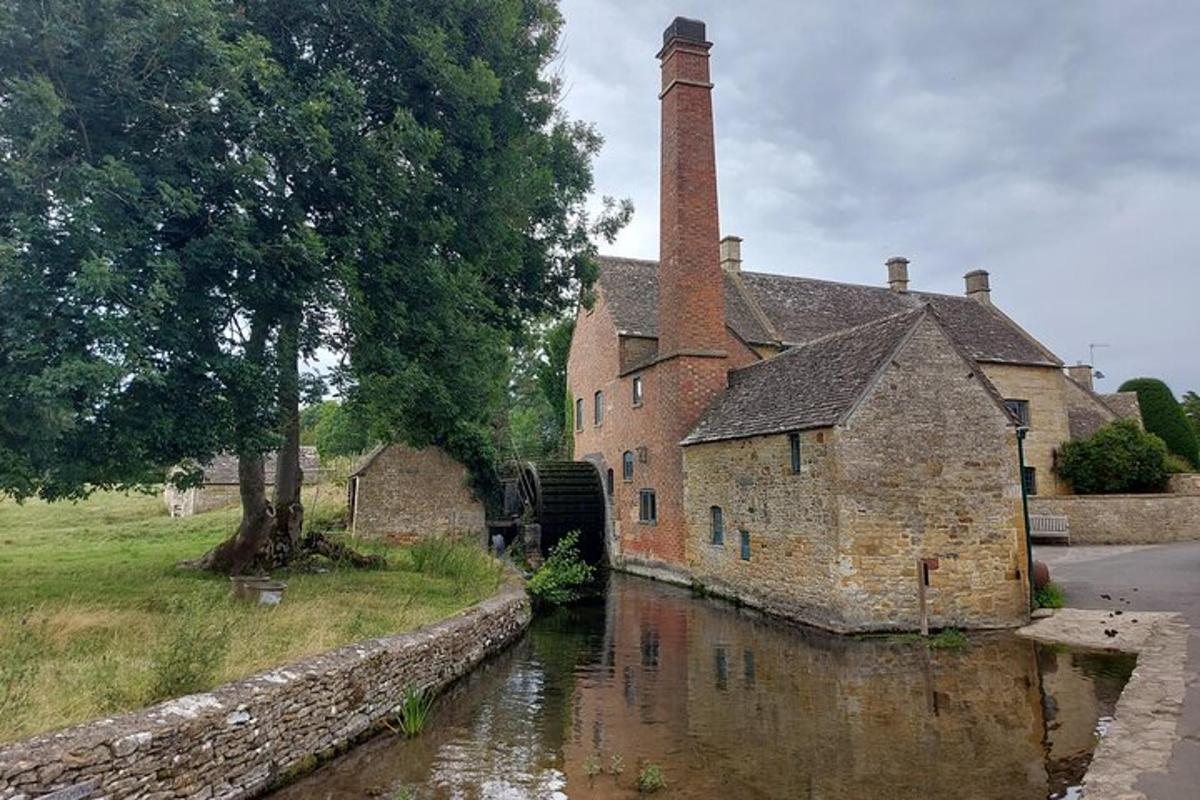 Explore the Cotswolds (Private Day Tour from London)