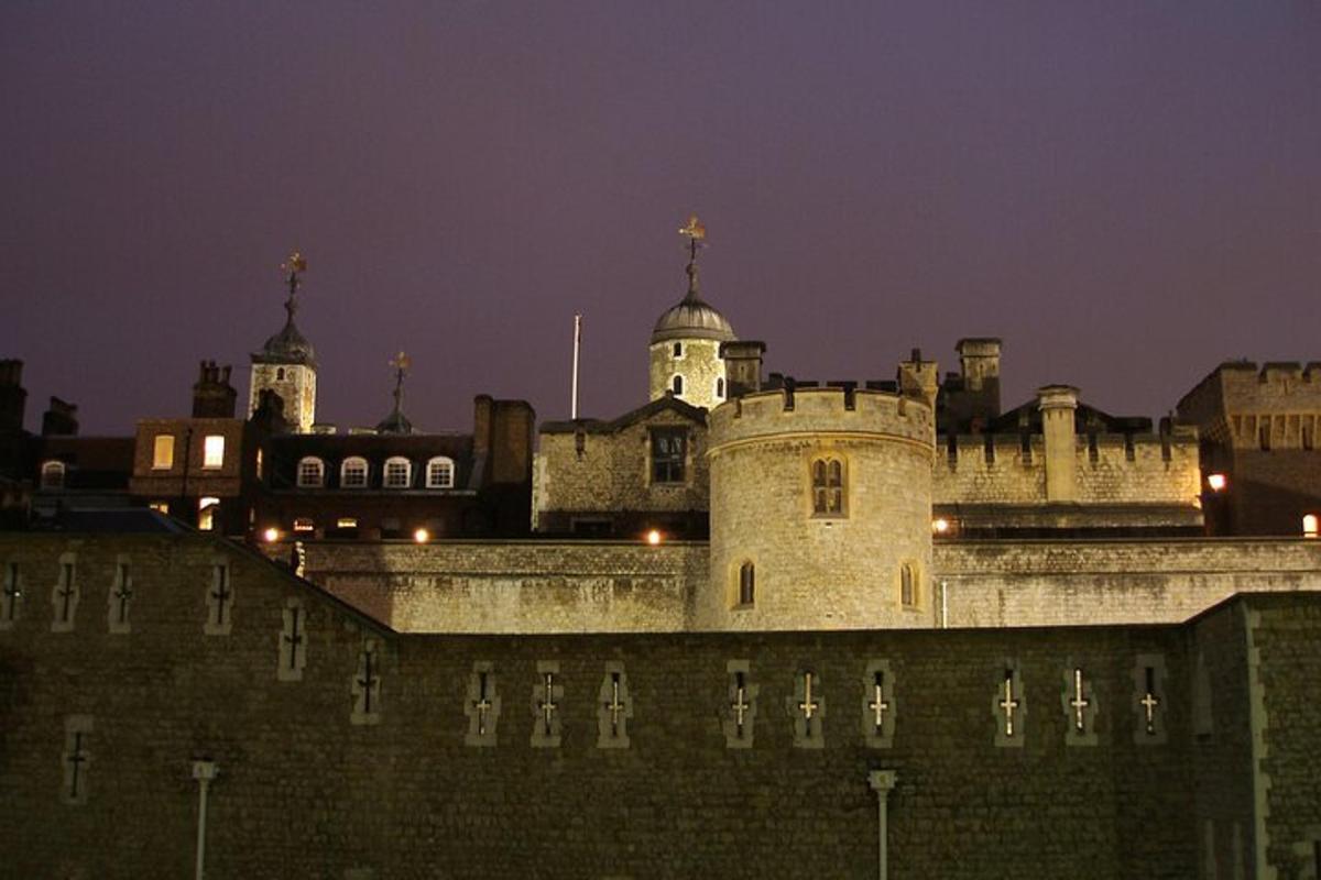 Ghastly Ghost Walking Tour in London