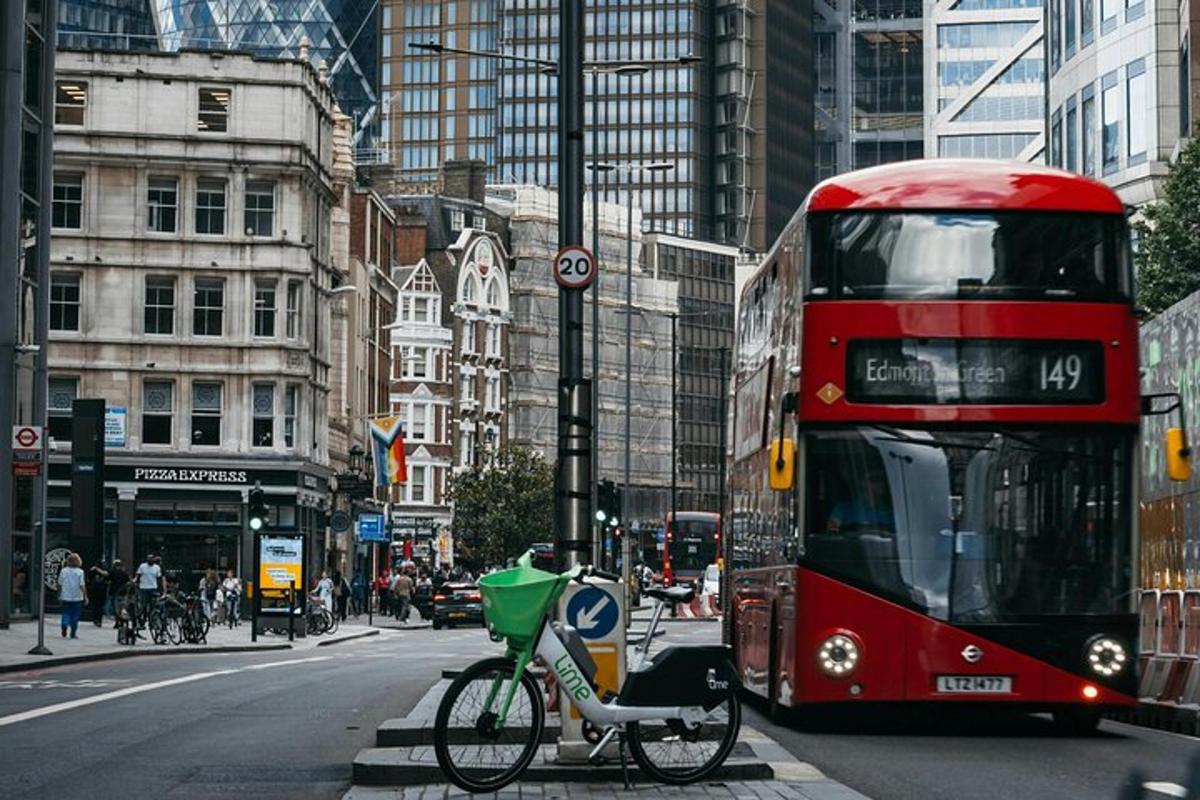 Guided Walking Tour in London: Secrets of the City