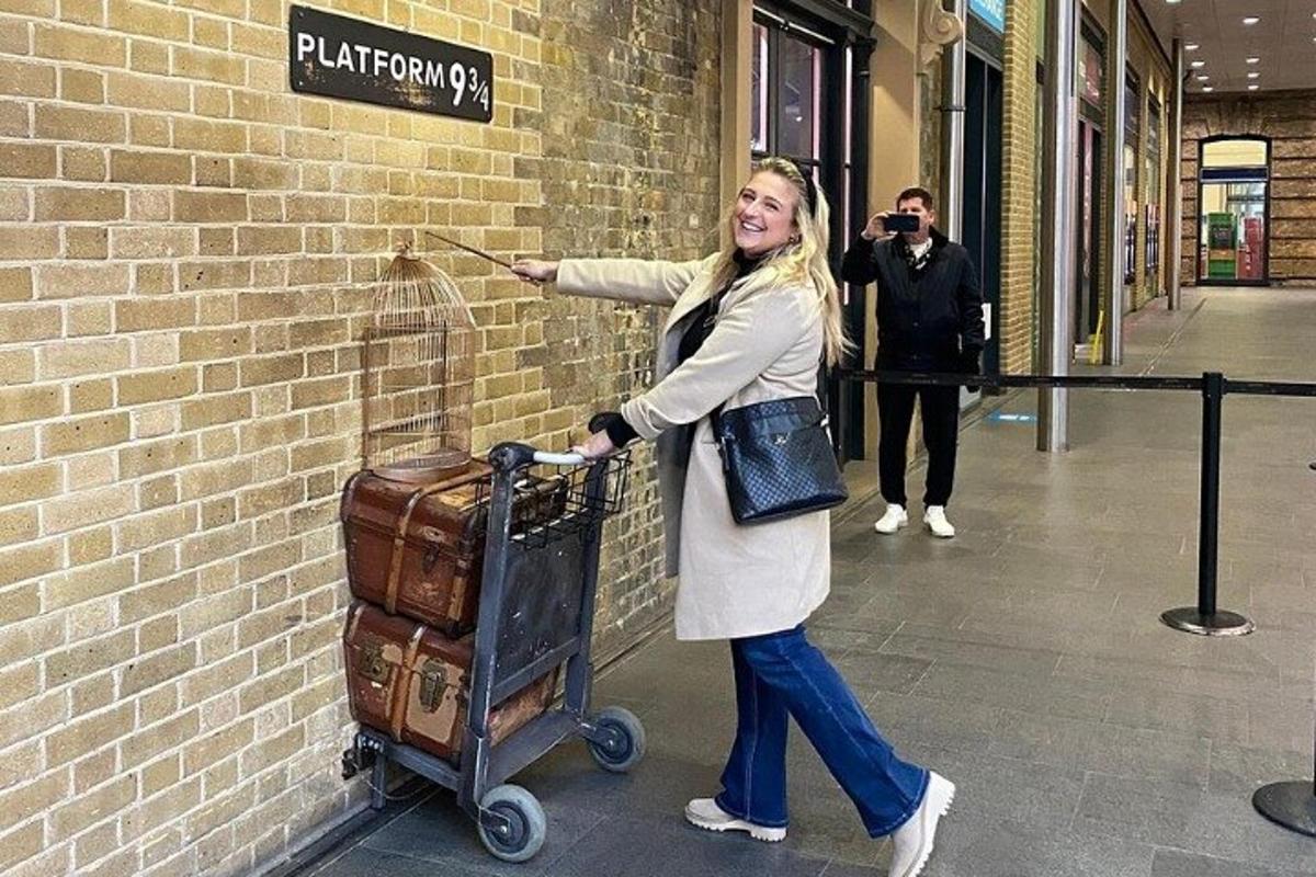 Harry Potter Walking Tour with Platform 9 3/4