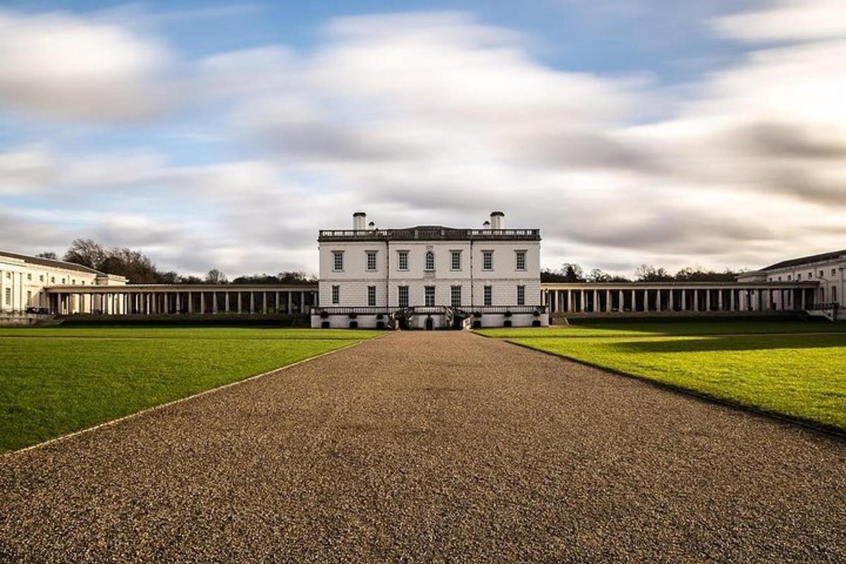 Independent Sightseeing Tour to London’s Royal Borough of Greenwich with Private Driver