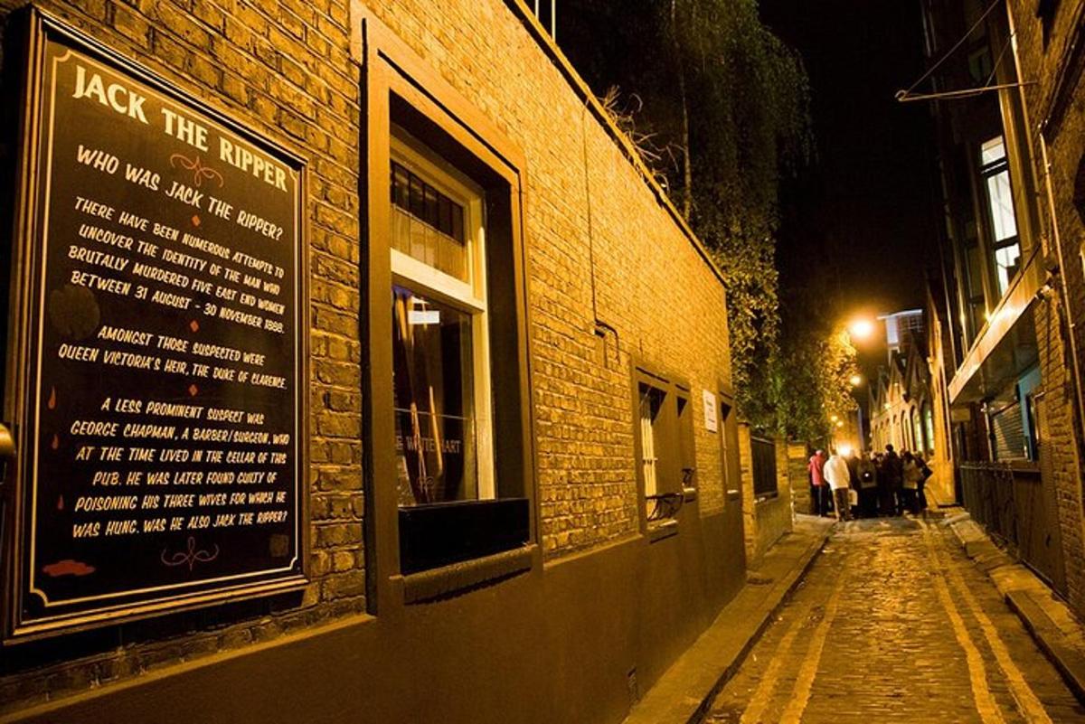 Jack The Ripper Walking Tour & Ripper Museum