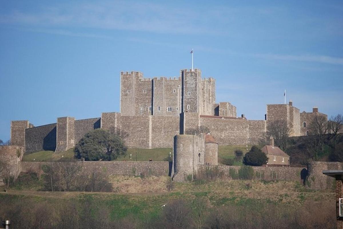 KENT, Garden of England in Executive Luxury Vehicle Private Tour