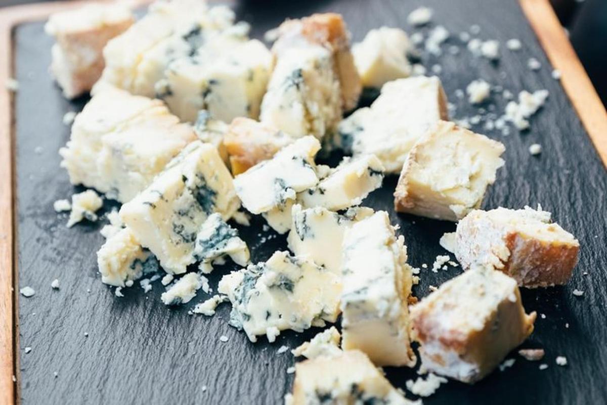 London Cheese Crawl & Walking Tour