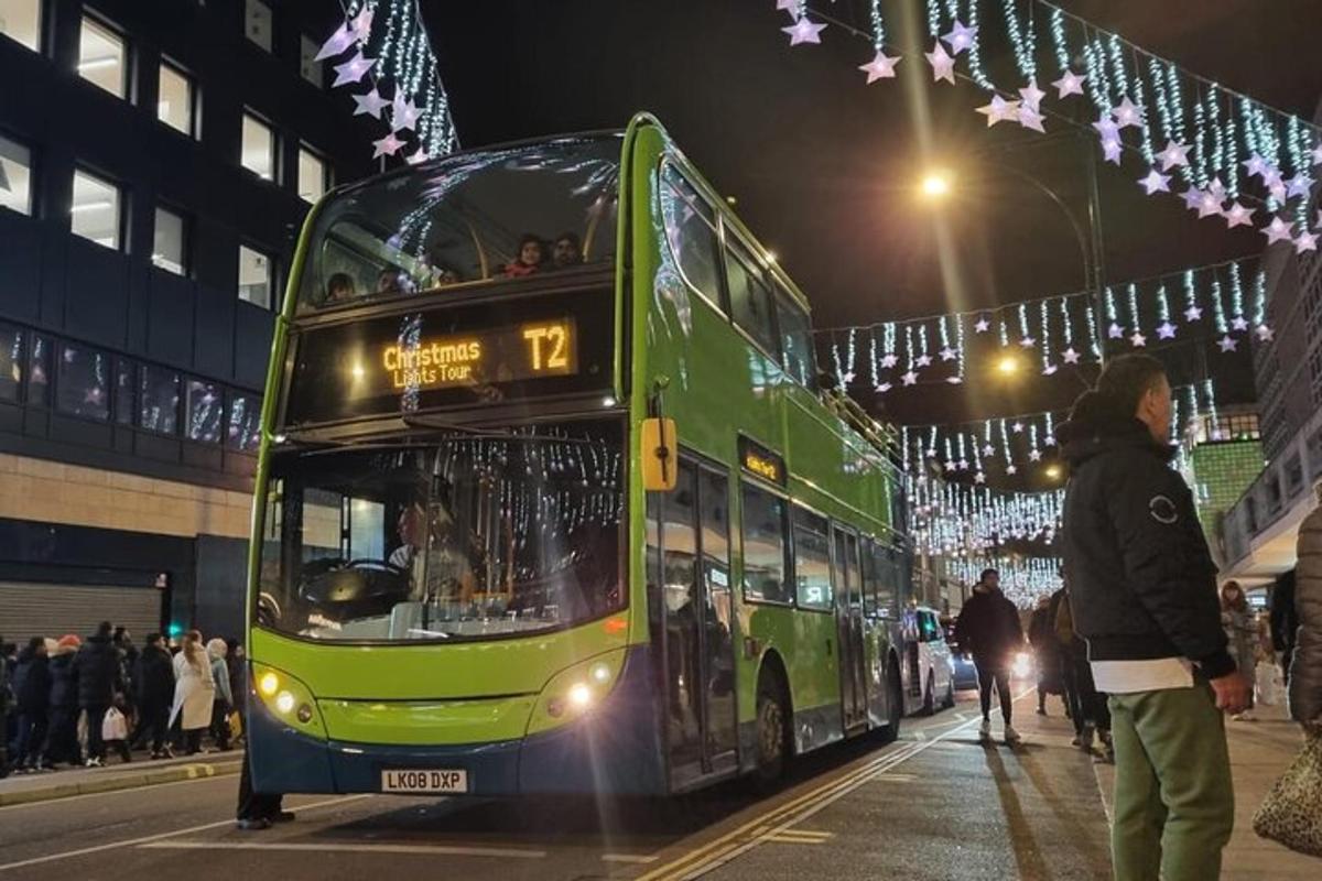 London Christmas Lights Open-Top Bus Tour