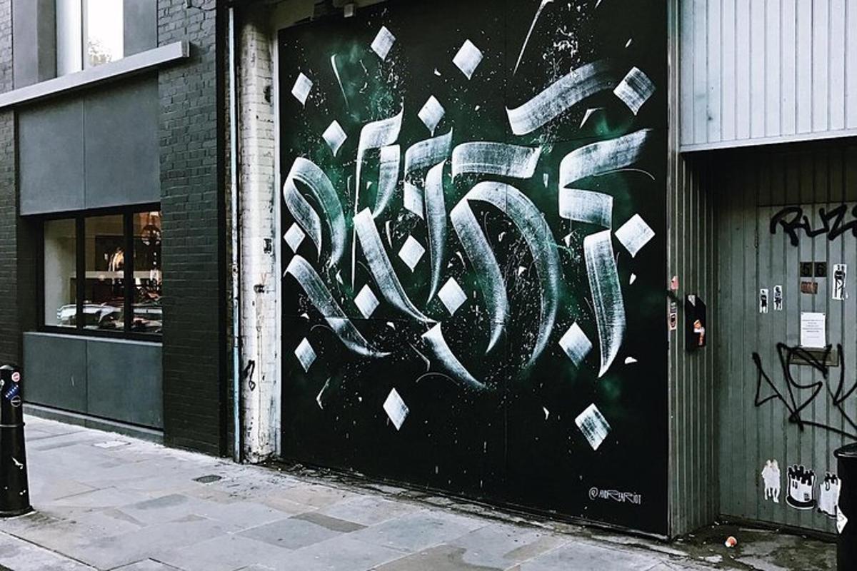 London East End & Street Art – Exclusive Guided Walking Tour