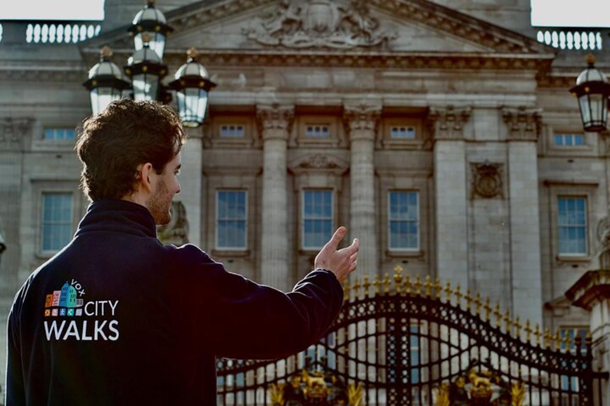 London: Landmarks Walking Tour & Harry Potter Walking Tour