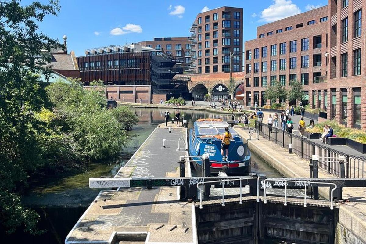 London Walking Tour: Camden Town Photography Walkabout