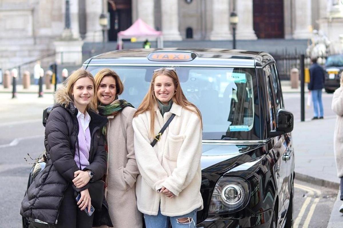 Private Classic London Taxi Tour