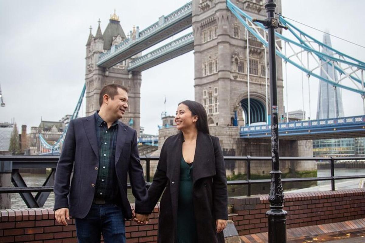 Private Professional Photoshoot Outside Tower Bridge in London