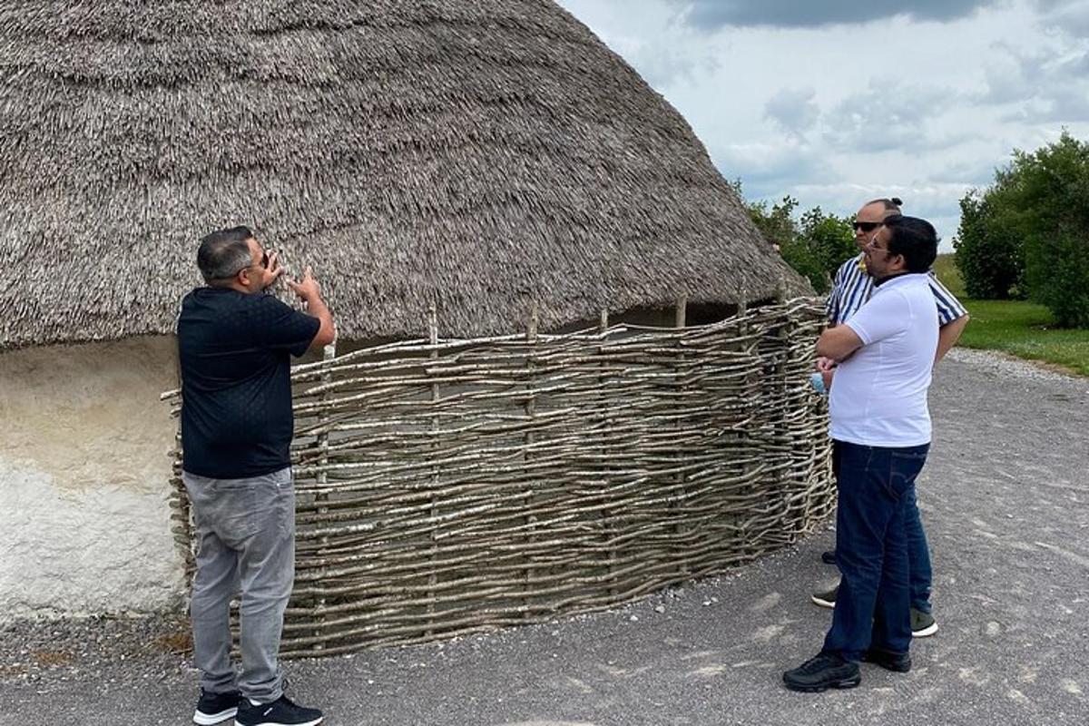 Private Stonehenge, Woodhenge, Avebury Stone Circle Day Tour