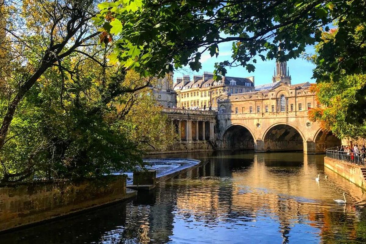 Private Stonehenge and Bath Photoshoot Tour from London