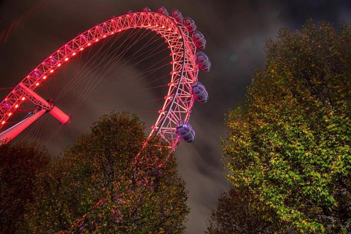 Private Tour: Night Photography Tour in London