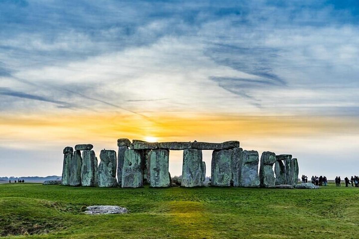 Private Windsor Castle and Stonehenge Day Tour